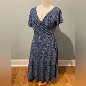 Kaileigh Blue and White Floral Wrap Dress, Size Small